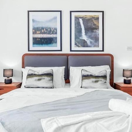1 Bedroom Flat Piccadilly Sleep 7 In London Vr10 Londres Exterior foto